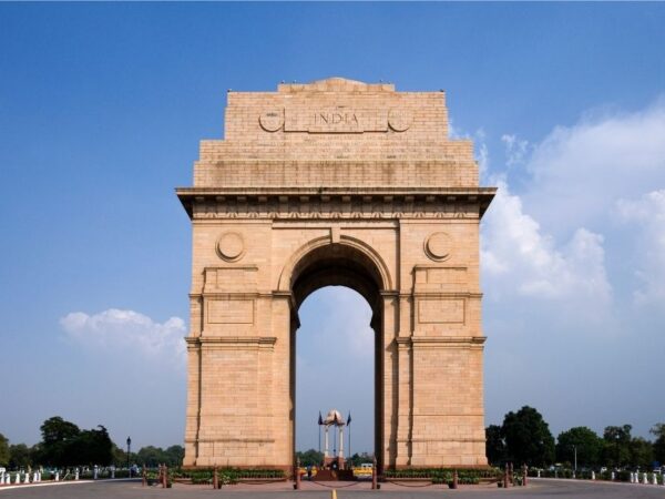 Delhi, Sri Nagar, Gulmarg, Pahalgam, Patni Top, Jammu And Amritsar India